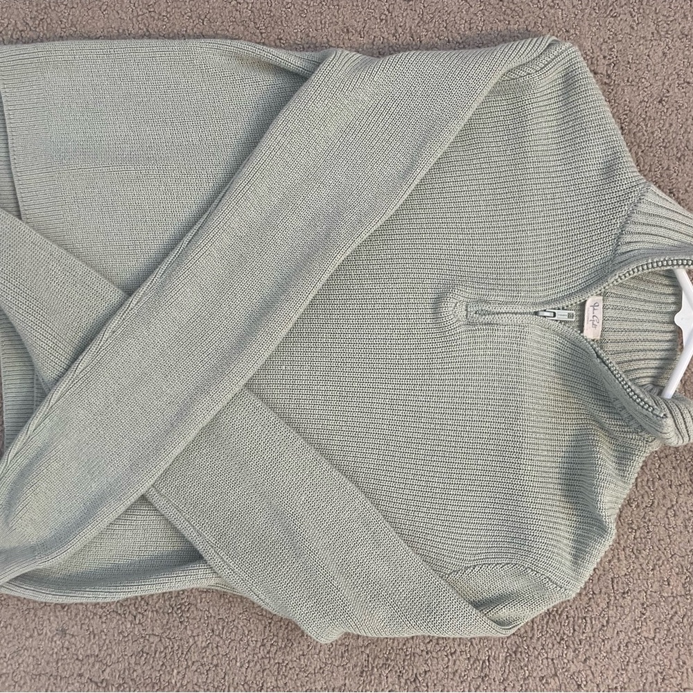 Brandy Melville Light Green Turtleneck Sweater